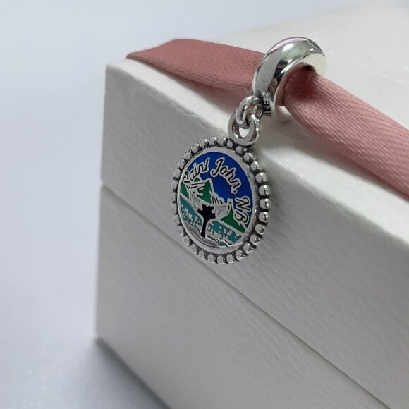 Pandora Unforgettable Moments Saint John Whale Tail Dangle Charm - Picture 1 of 4